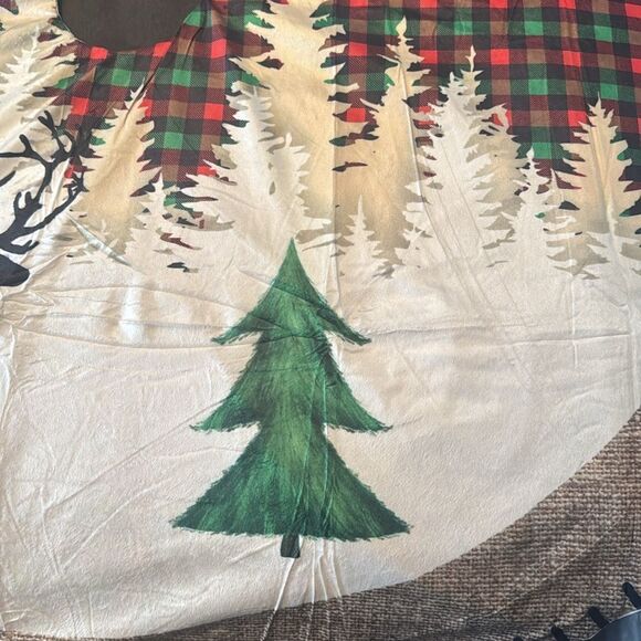 Christmas Tree Skirt Mat Plaid with Trees Reindeer & Snowflakes 47” NEW - Picture 3 of 11